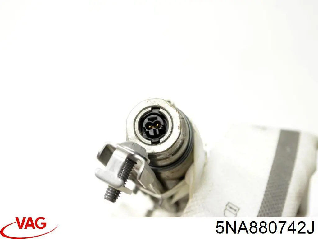 Шторка боковая правая VAG 5NA880742K цена, от 210.63 USD