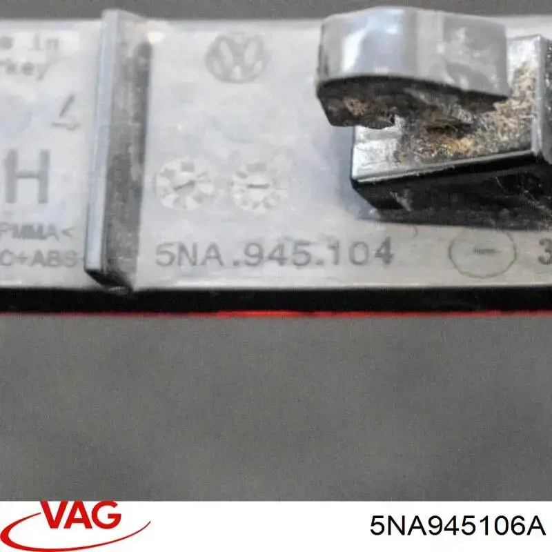 3945096 Autotechteile Правый катафот бампера