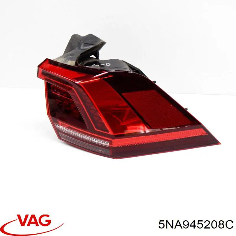 Фара задняя правая внешняя VAG 5NA945208C цена, от 142.49 USD