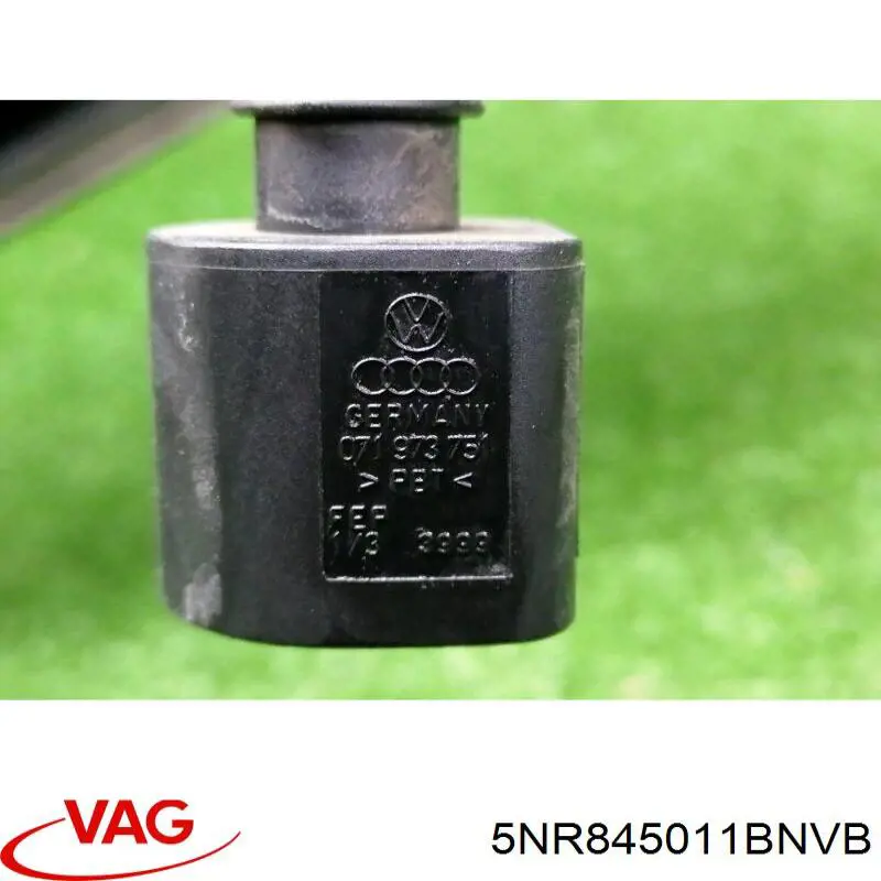 Лобовое стекло 5NR845011BNVB VAG