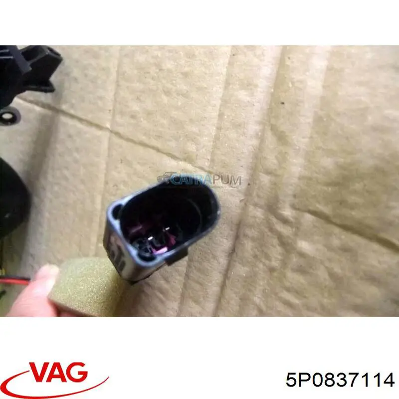  VAG 5P0837114