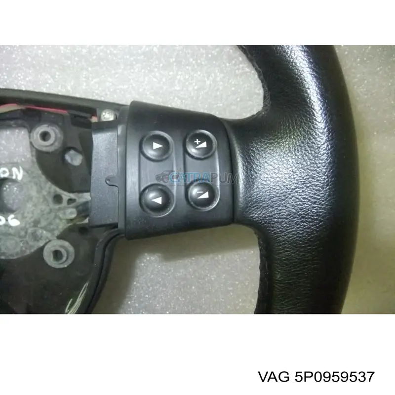Блок кнопочных переключателей рулевого колеса VAG 5P0959537 цена, от 300.39 USD