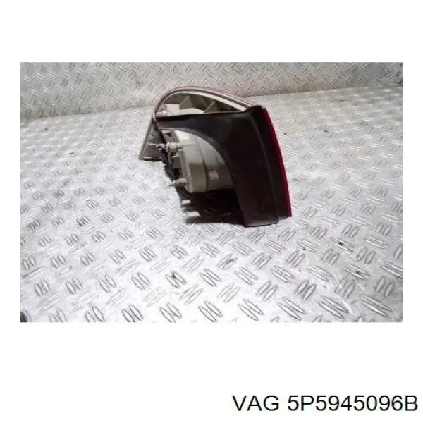 Купить 5P5945112A9B9 VAG Задняя правая фара