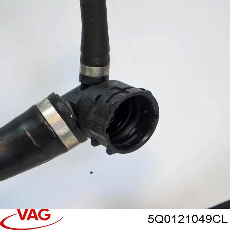 Купить 5Q0121049CL VAG Шланг радиатора охлаждения нижний