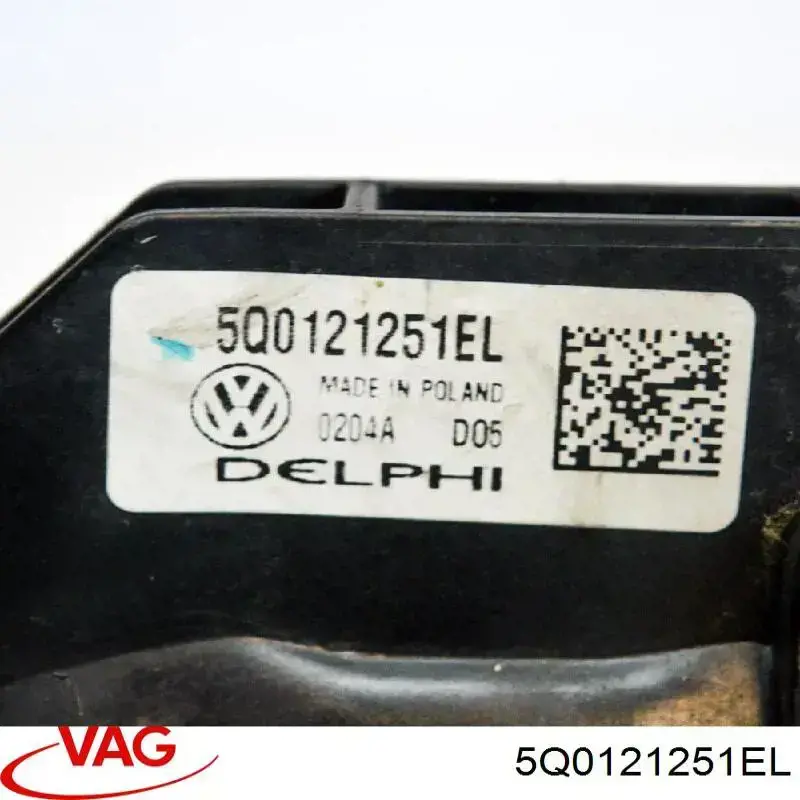 Радиатор охлаждения двигателя, дополнительный VAG 5Q0121251EL