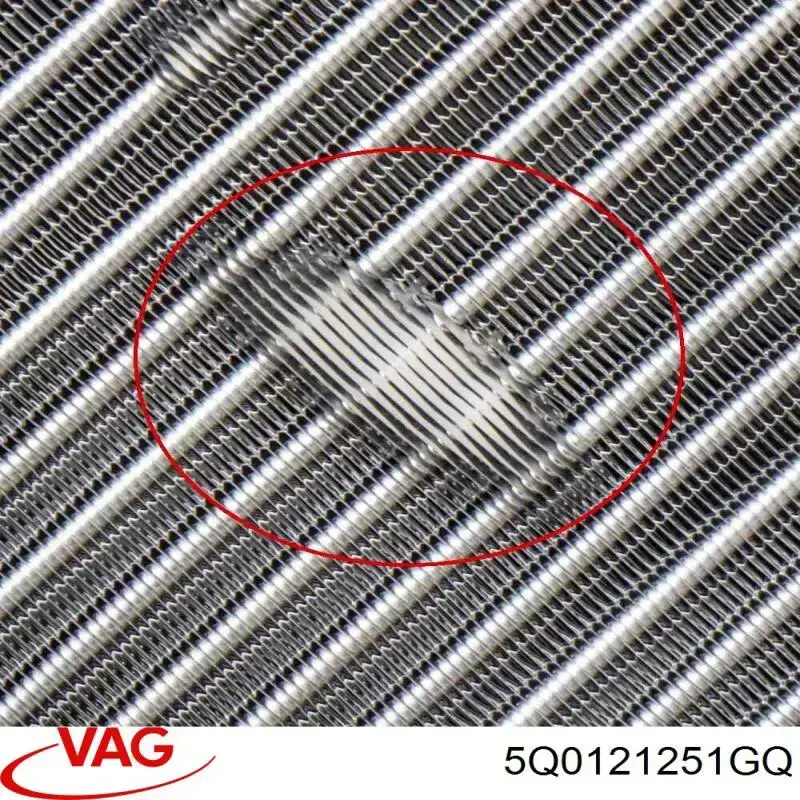 Радиатор охлаждения двигателя VAG 5Q0121251GQ