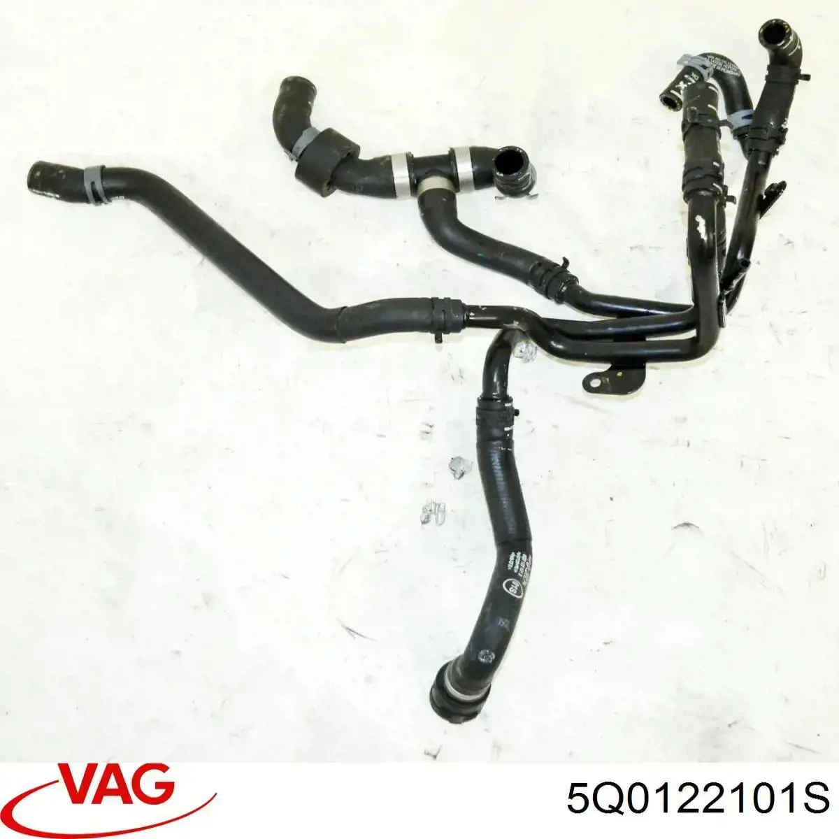 Купить 5Q0122101S VAG Патрубок радиатора