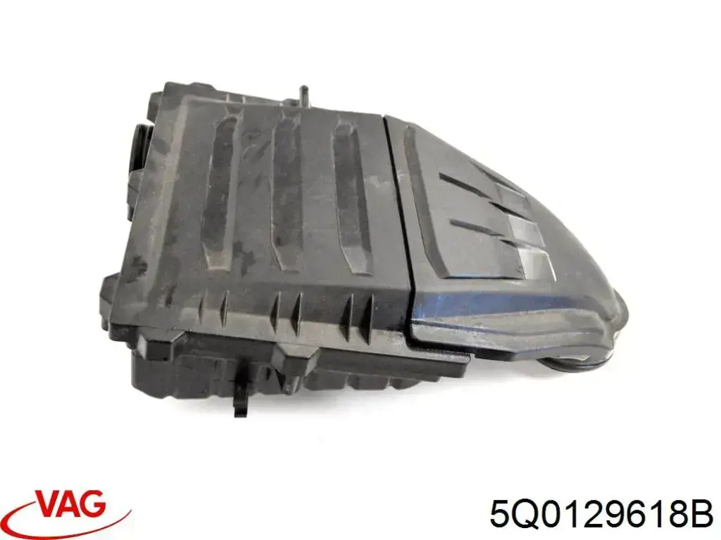Патрубок воздушный, вход воздушного фильтра VAG 5Q0129618B
