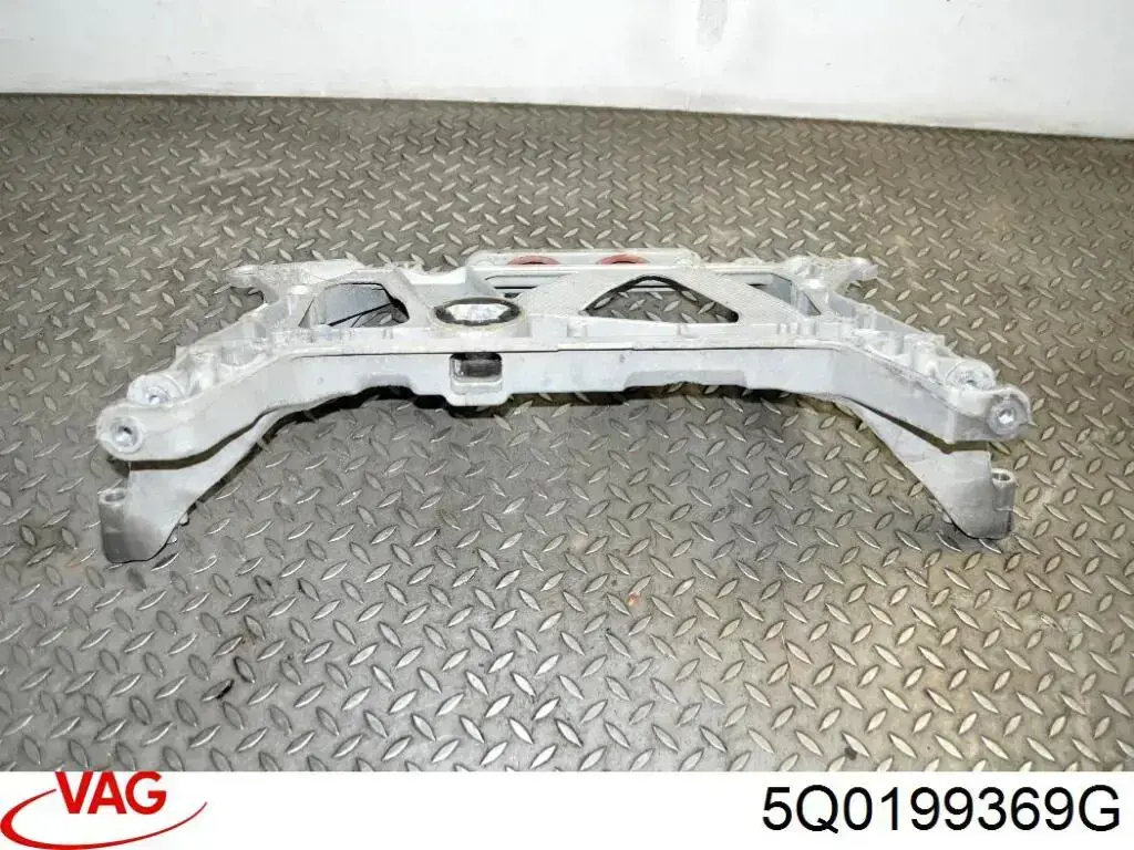 Viga de suspensão dianteira (plataforma veicular) Volkswagen Passat B8 3G2, CB2