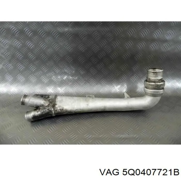 Тепловой экран ШРУСа передней полуоси VAG 5Q0407721B
