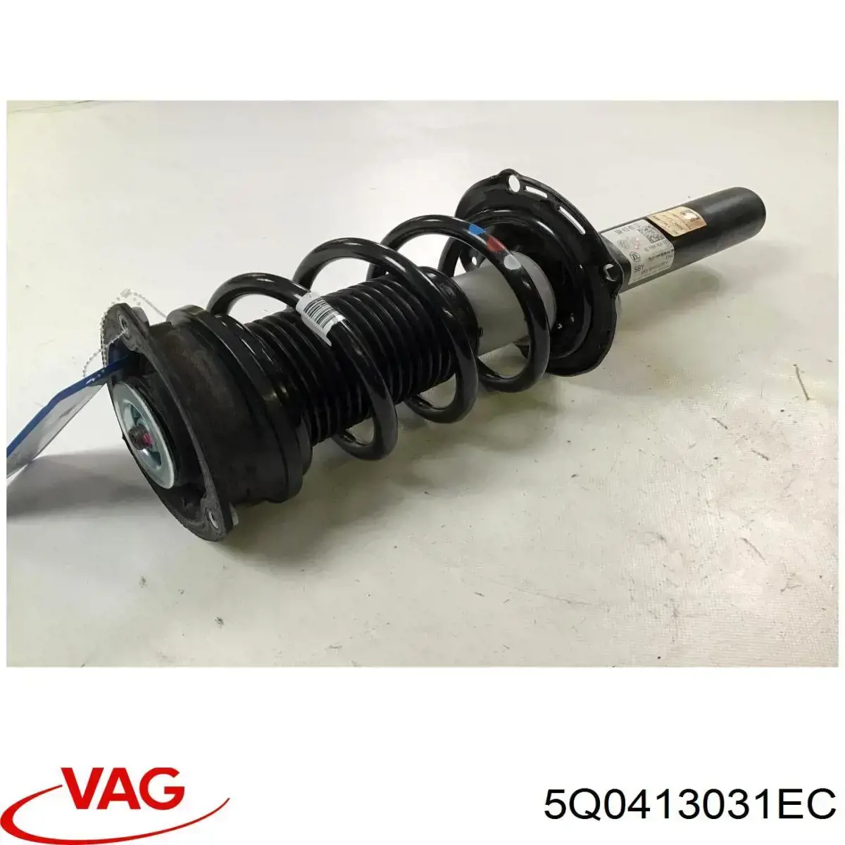 5Q0413031EC VAG амортизатор передний