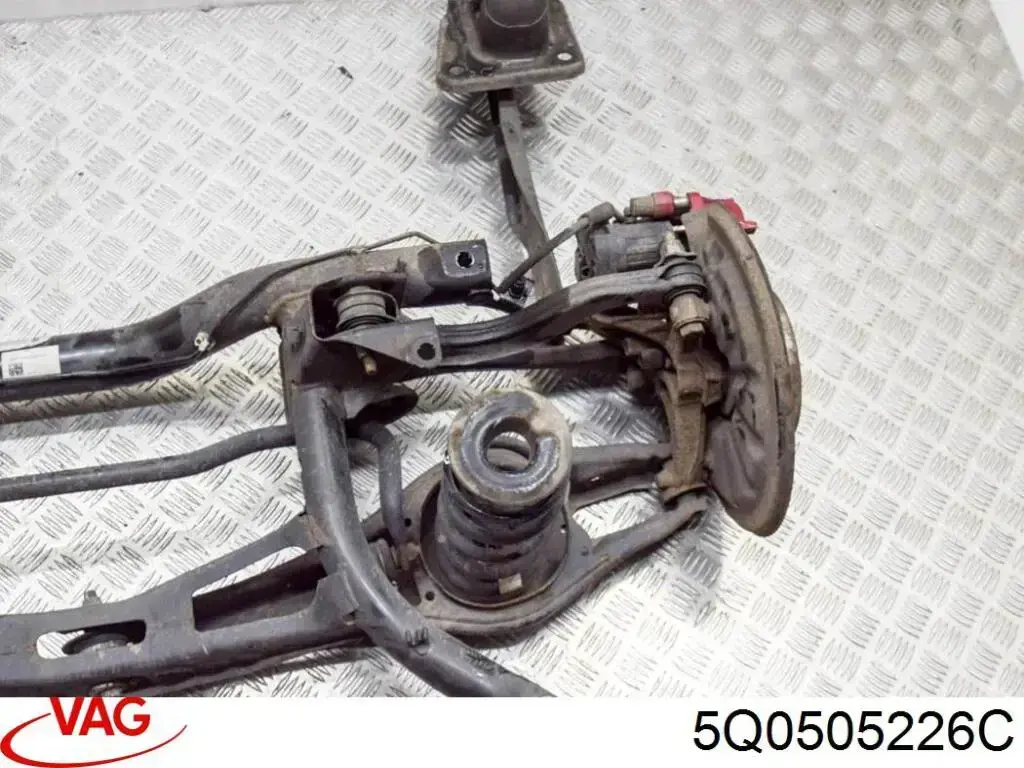 Рычаг (тяга) задней подвески продольный нижний правый VAG 5Q0505226C цена, от 12.26 USD