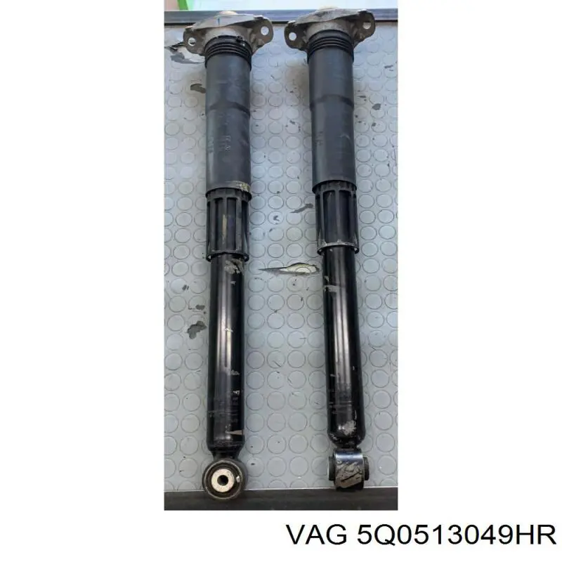 Стойка амортизатора задняя VAG 5Q0513049HR цена, от 60.38 USD