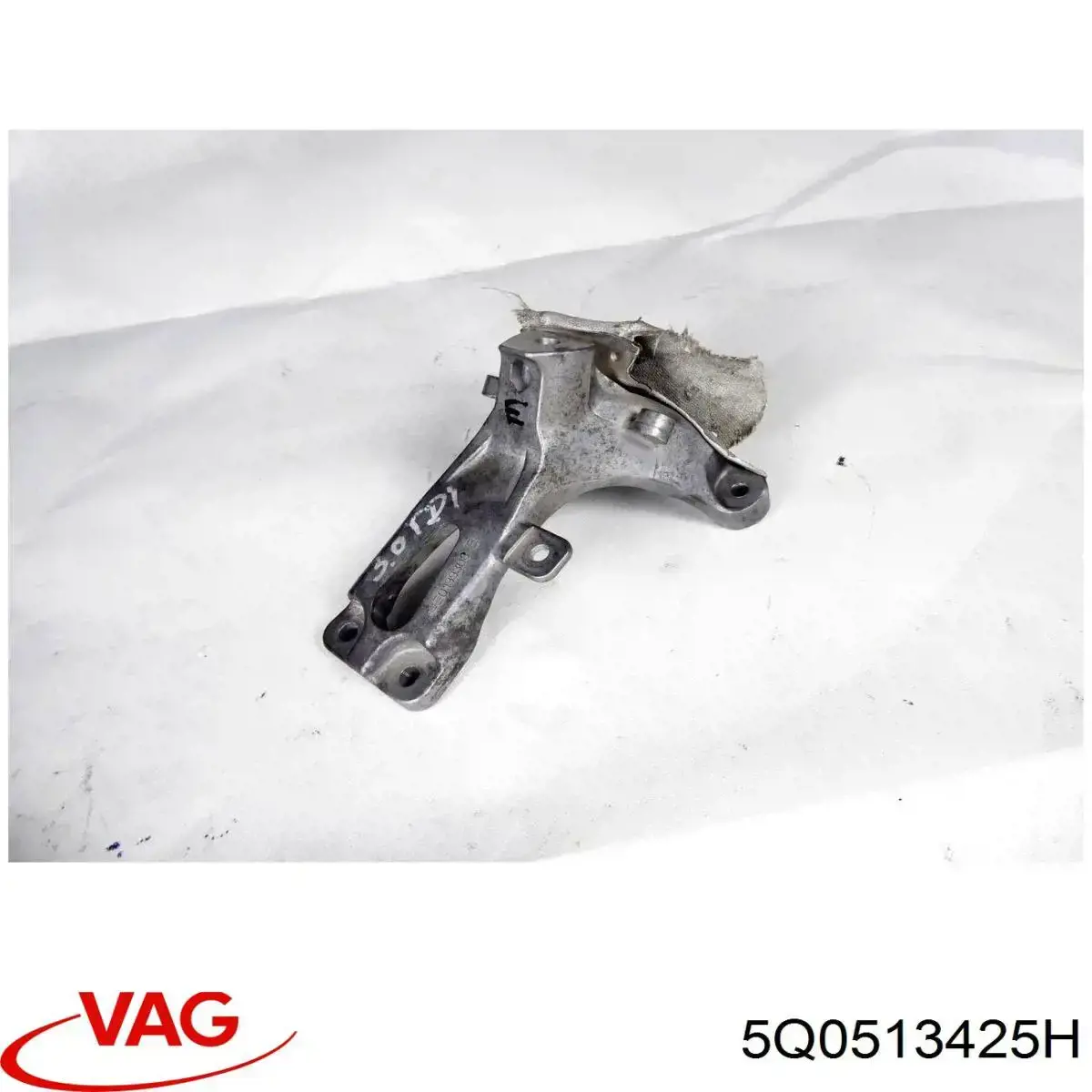Купить 5Q0513425H VAG Пыльник стойки амортизатора