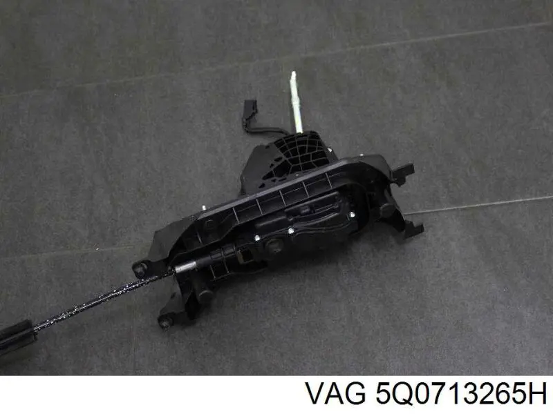 Купить 5Q0713263A VAG Трос переключения передач, селектора