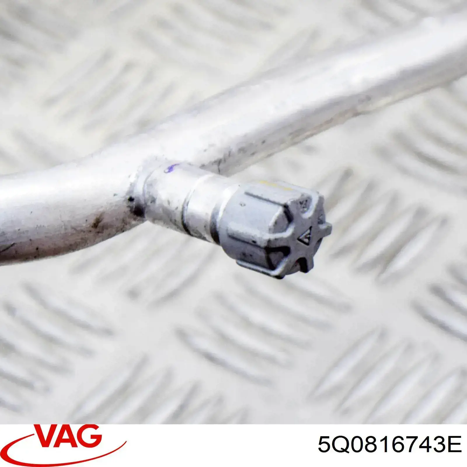 Шланг кондиционера, от радиатора к испарителю VAG 5Q0816743E цена, от 59.25 USD