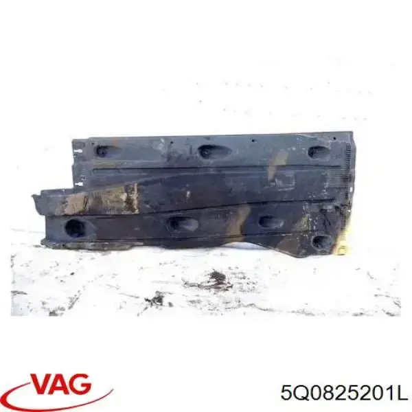 Купить 5Q0825201D VAG Защита днища левая