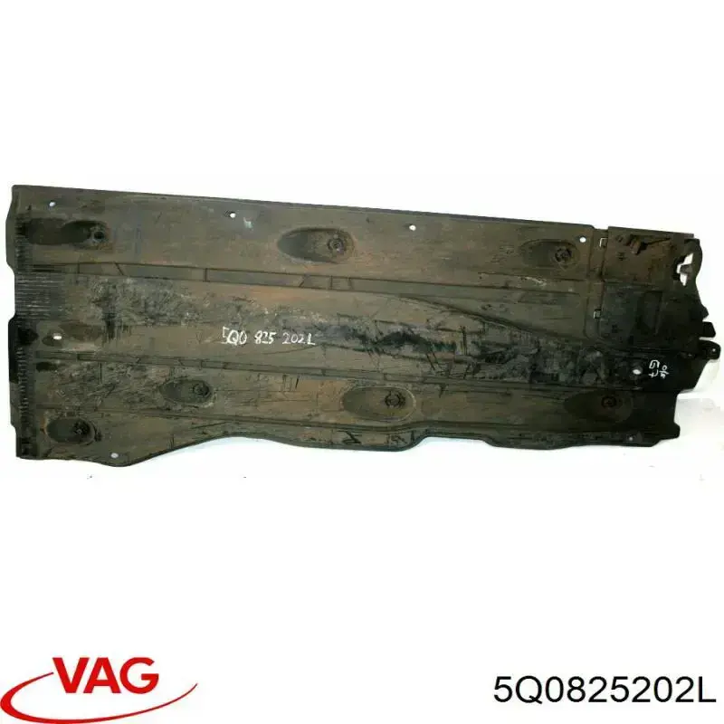Купить 5Q0825202E VAG Защита днища правая