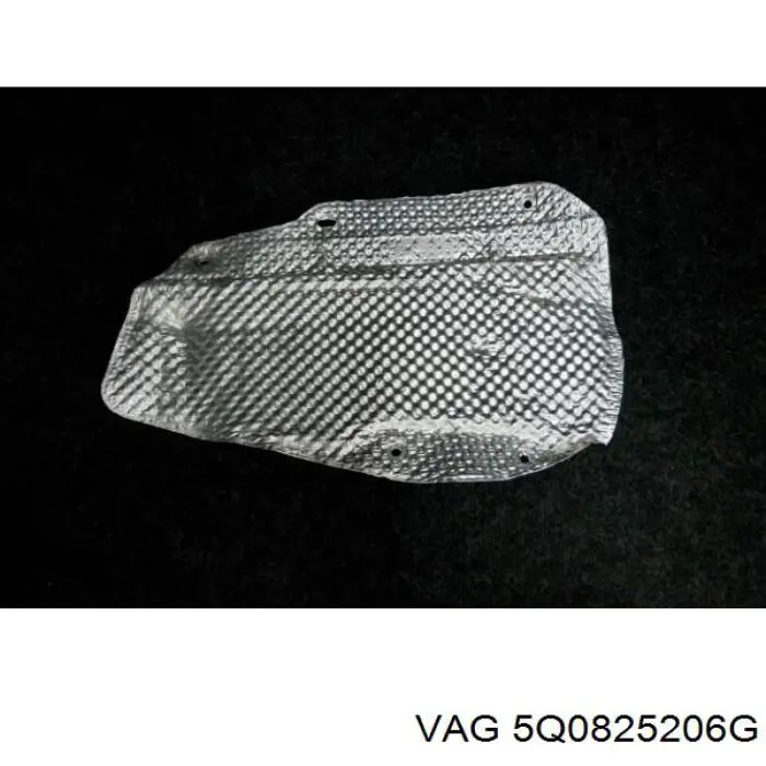 Купить 5Q0825206M VAG Защита днища задняя левая