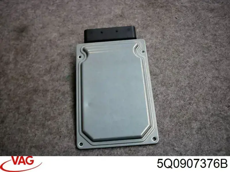 Блок управления пневмоподвеской 5Q0907376BZ00 VAG