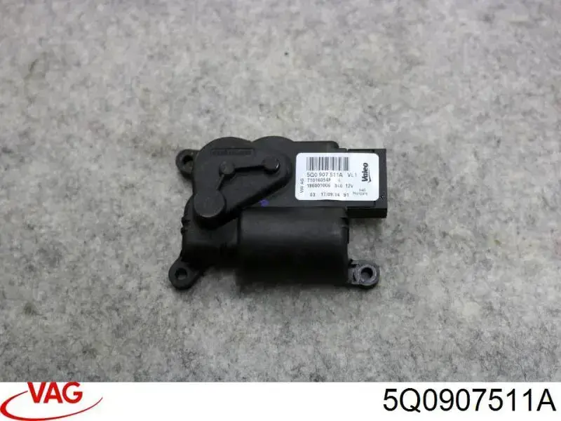 Купить 5Q0907511A VAG Моторчик заслонки печки