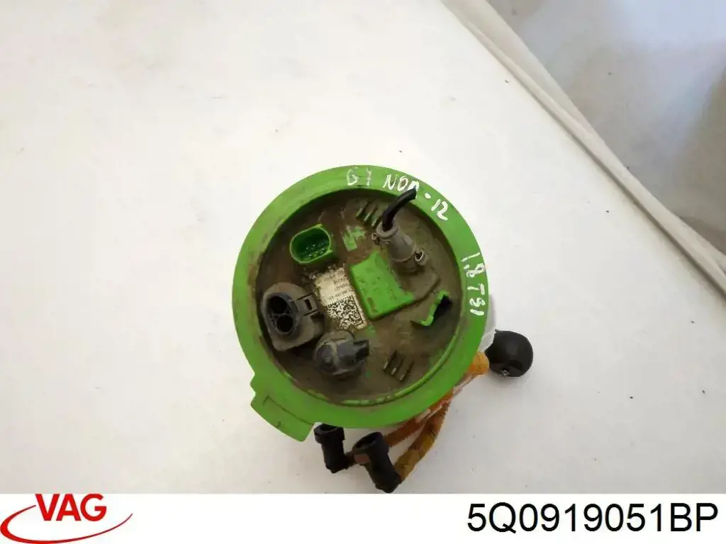 5Q0919087AH VAG Электробензонасос