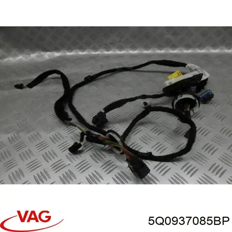 5Q0937085BP VAG Блок управления систем комфорта