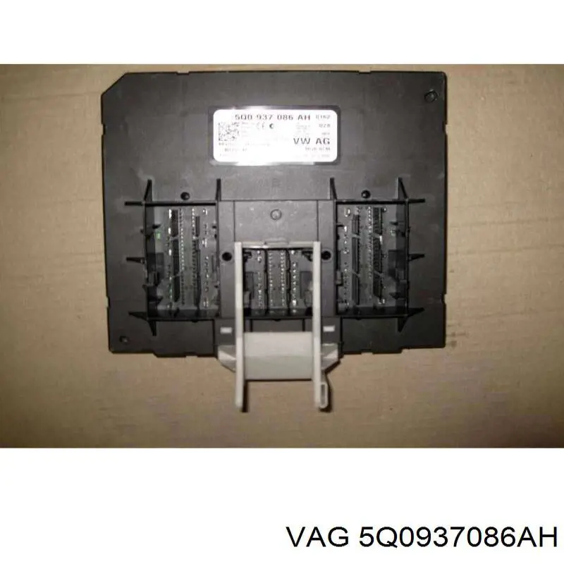 Unidade de conforto para Volkswagen Passat B8 3G2, CB2