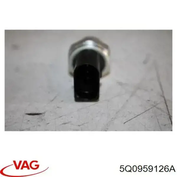 Датчик давления кондиционера 5Q0959126A VAG