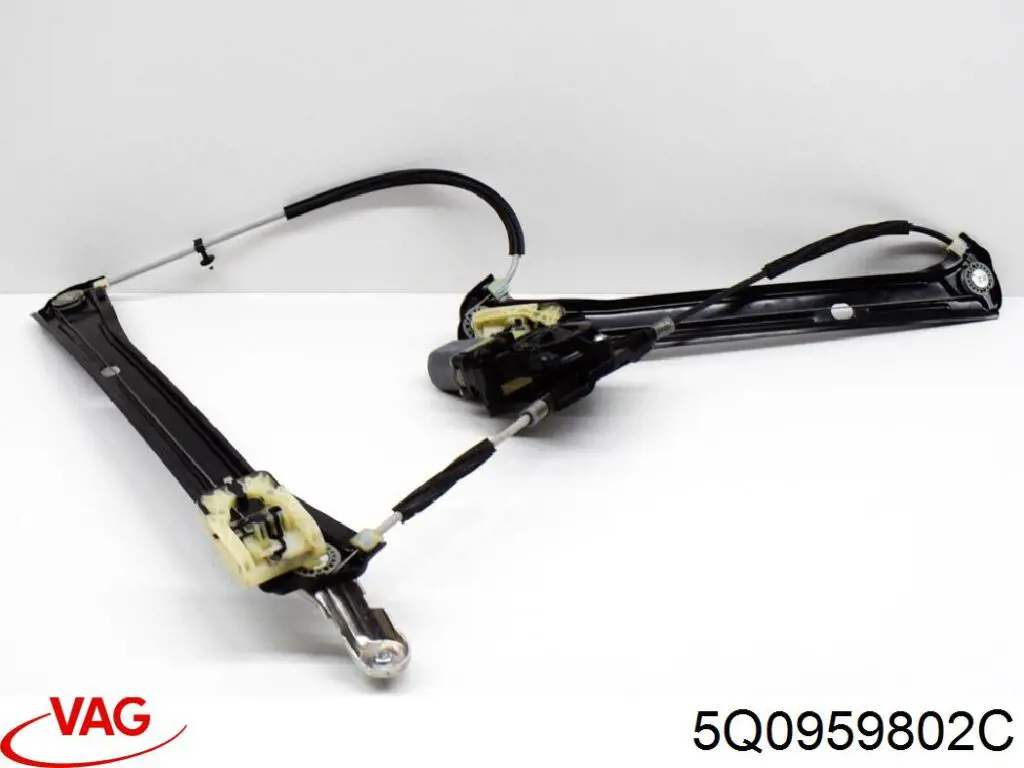 Мотор стеклоподъемника двери передней правой 5Q0959802C VAG