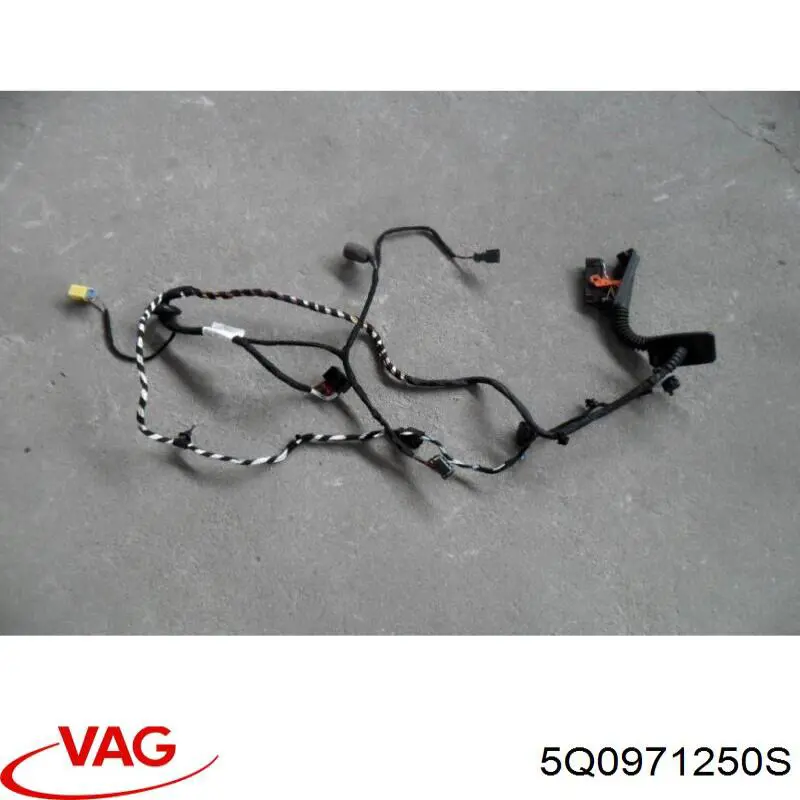  5Q0971250S VAG