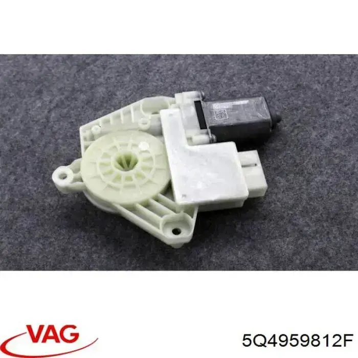 Мотор стеклоподъемника двери задней правой VAG 5Q4959812F цена, от 6.21 USD