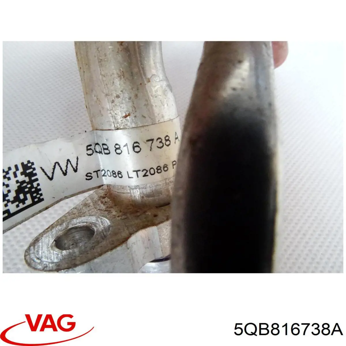 Шланг кондиционера, от радиатора к испарителю 5QB816738A VAG