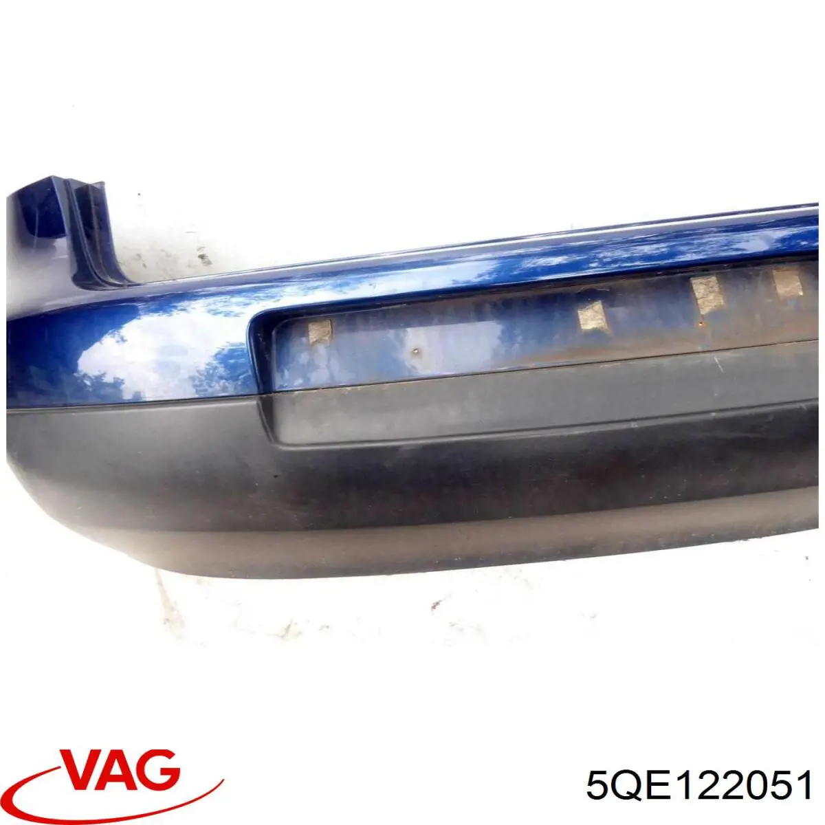 Нижний патрубок радиатора VAG 5QE122051