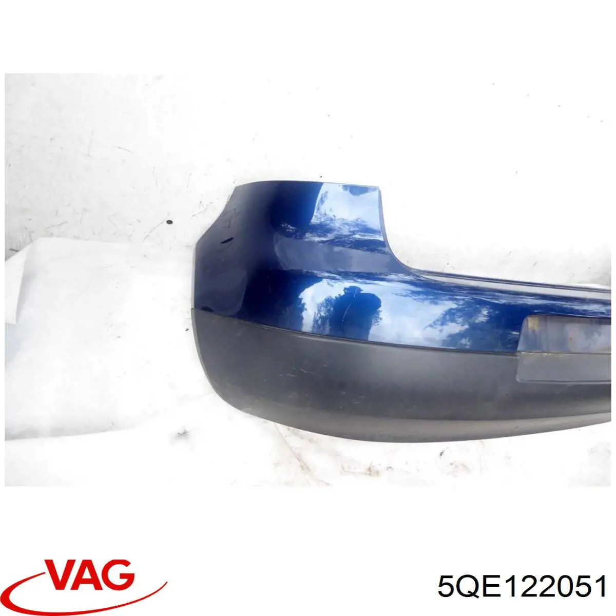Нижний шлаг радиатора охлаждения 5QE122051 VAG
