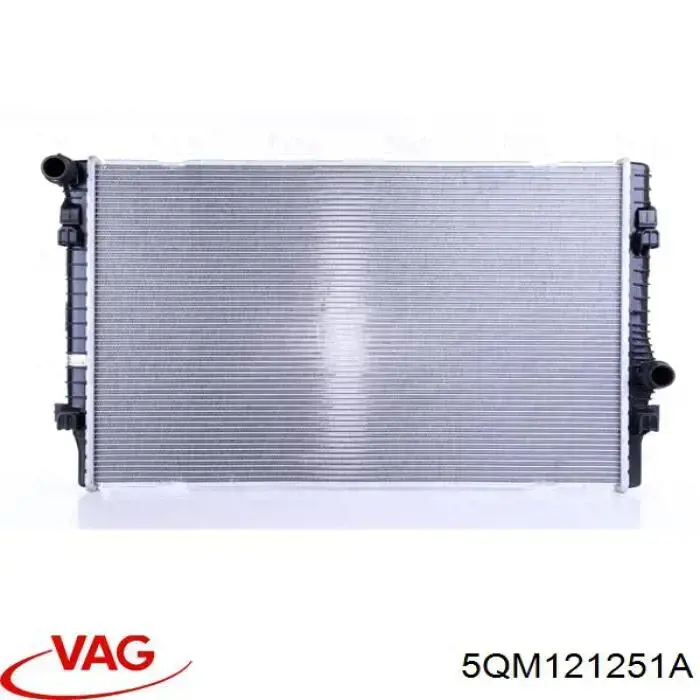 Радіатор охолодження двигуна 5QM121251A VAG