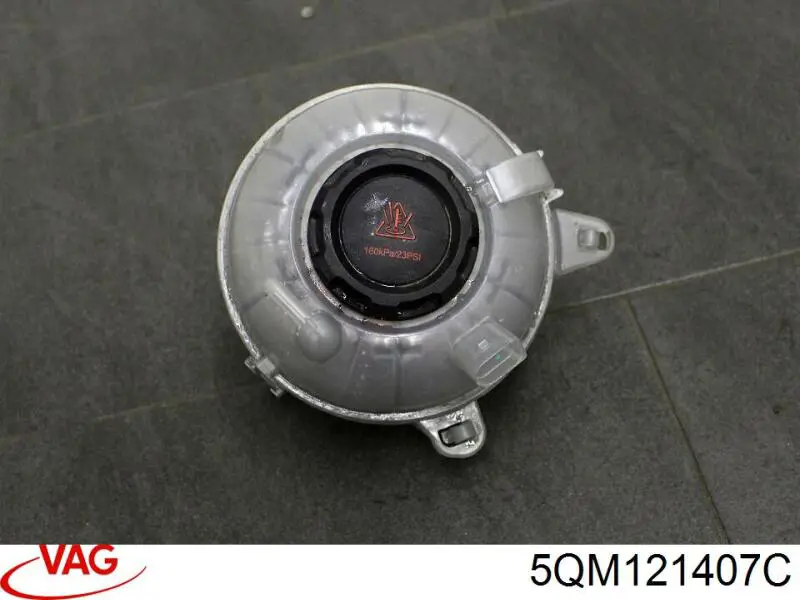 Купить 5QM121407C VAG Водяной бачок системы охлаждения