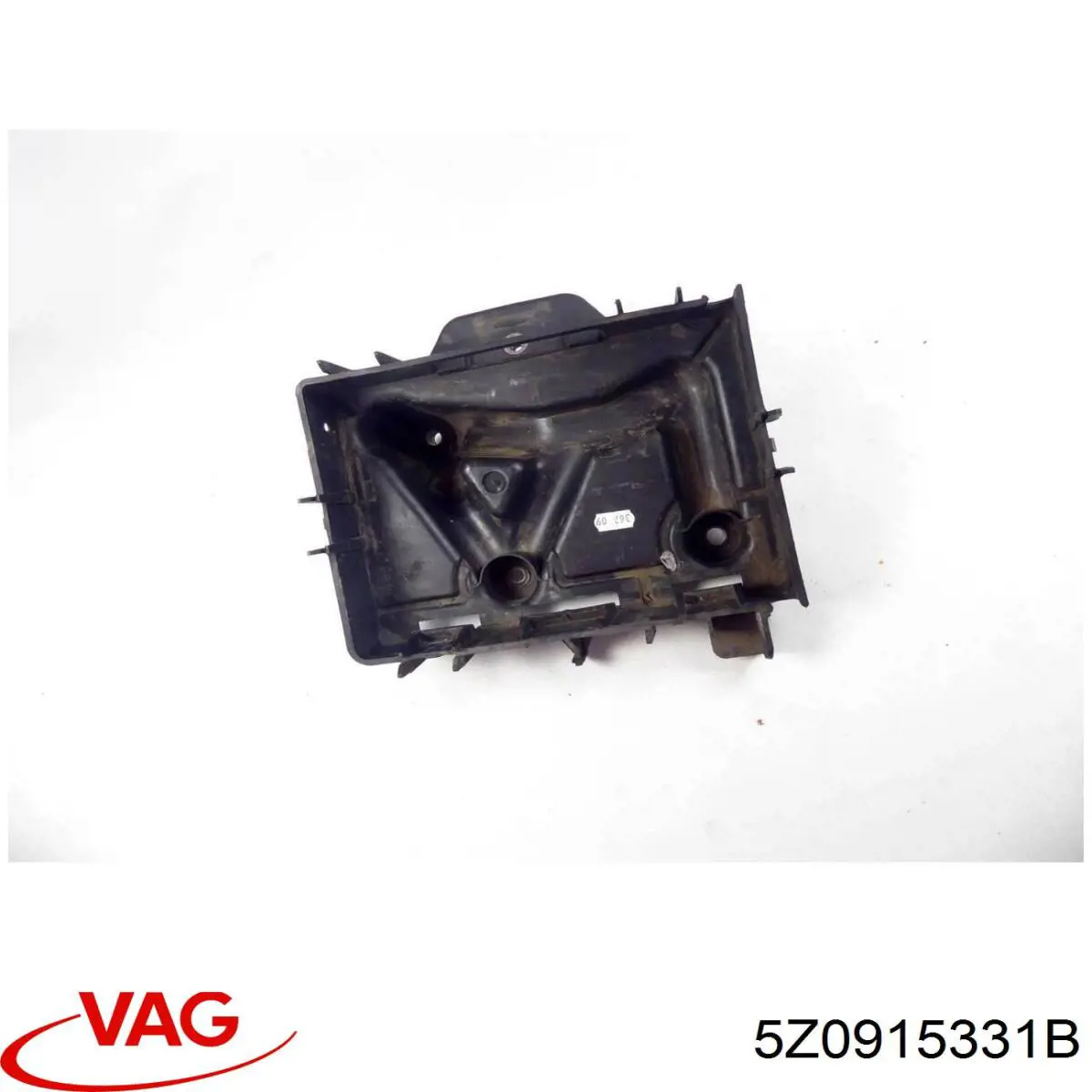 Купить 5Z0915331B VAG Подставка аккумулятора