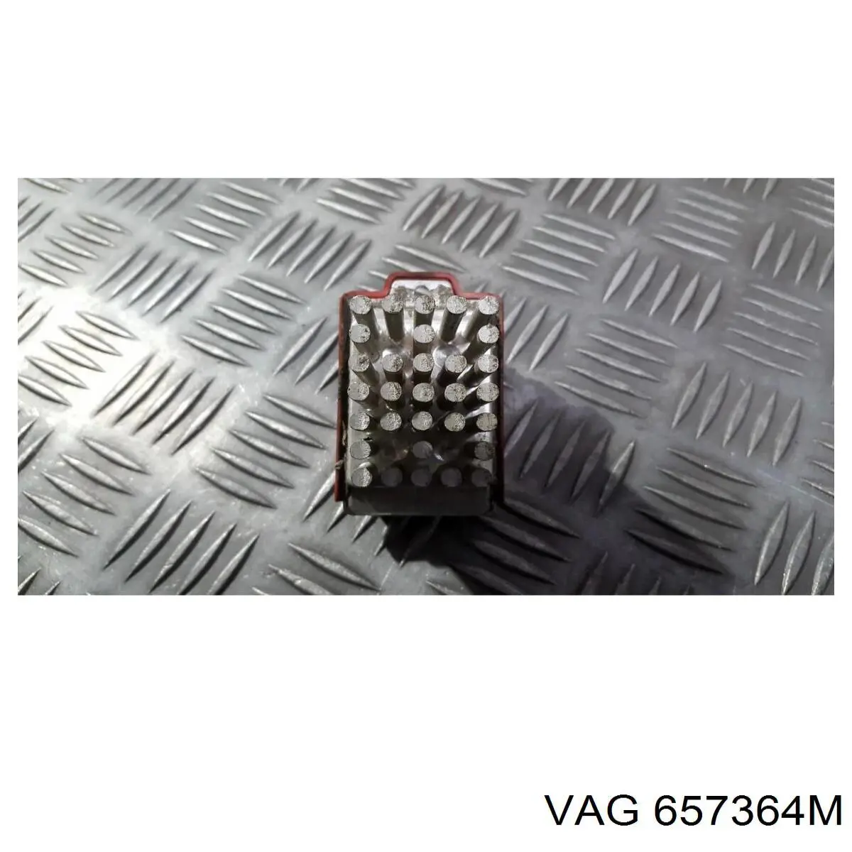  VAG 657364M