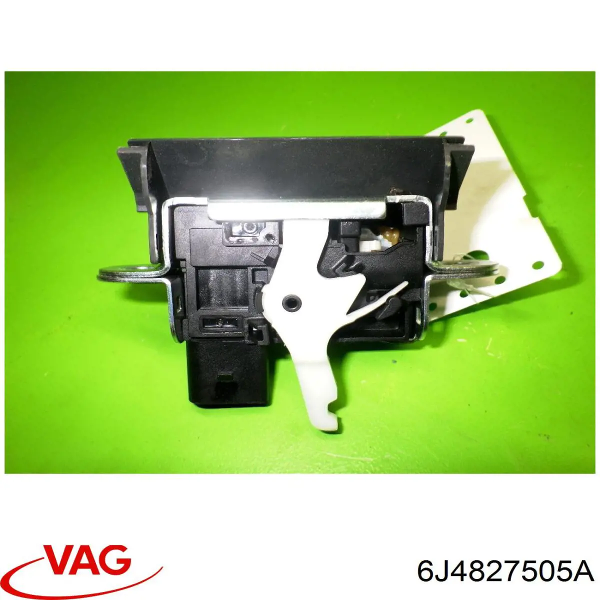 Замок багажника 6J4827505A VAG