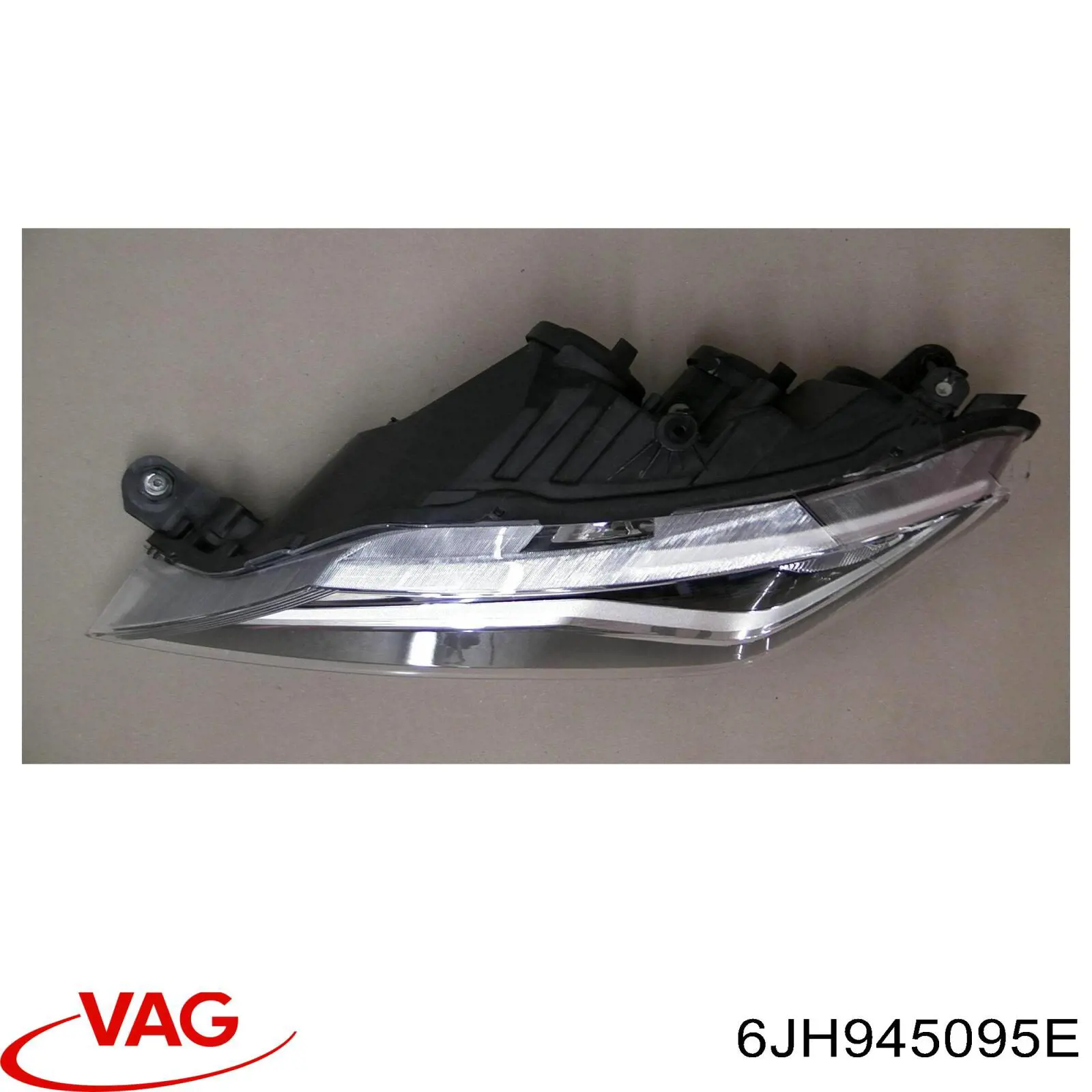 Задняя левая внешняя фара VAG 6JH945095E цена, от 70.69 USD