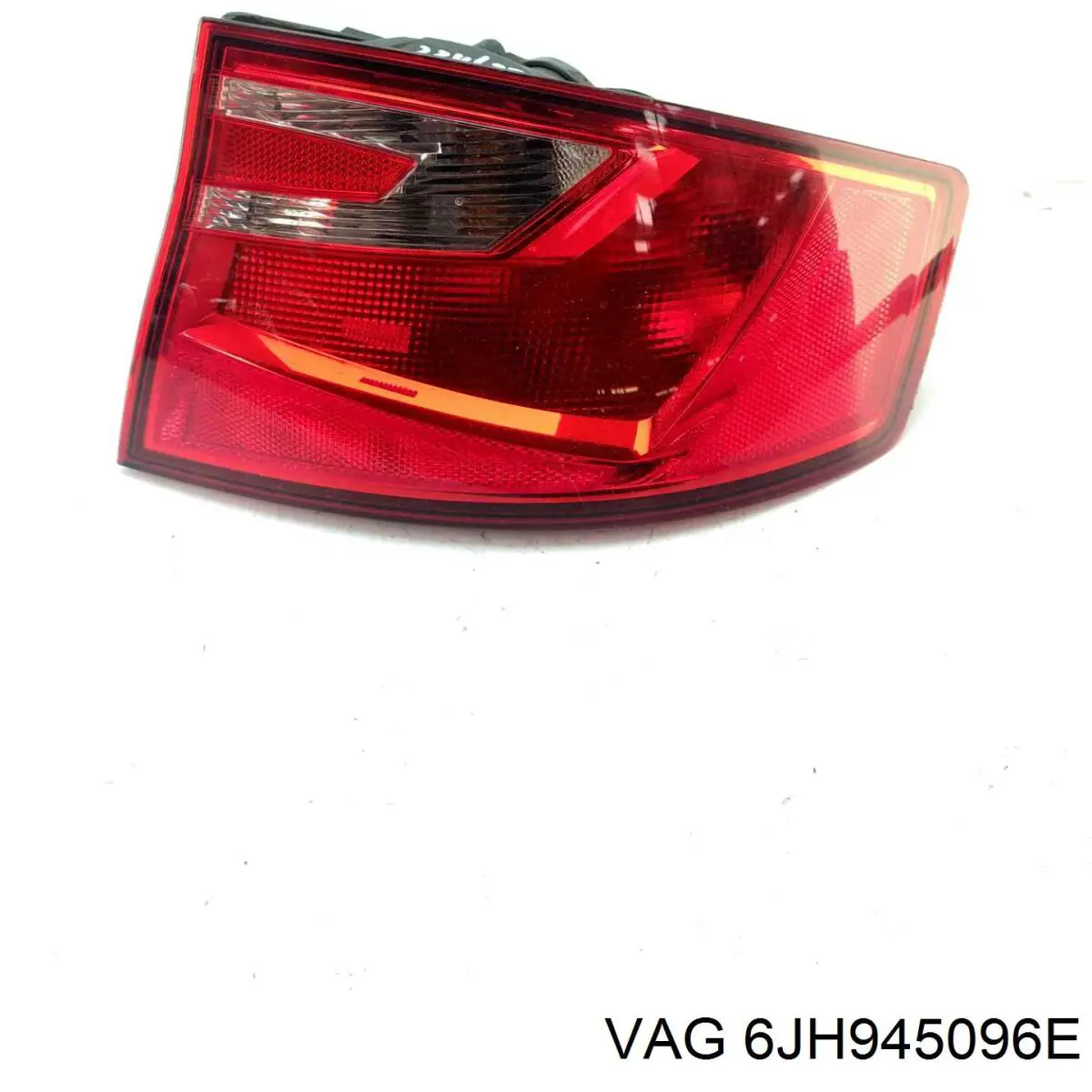 6JH945096E VAG Задний правый внешний фонарь