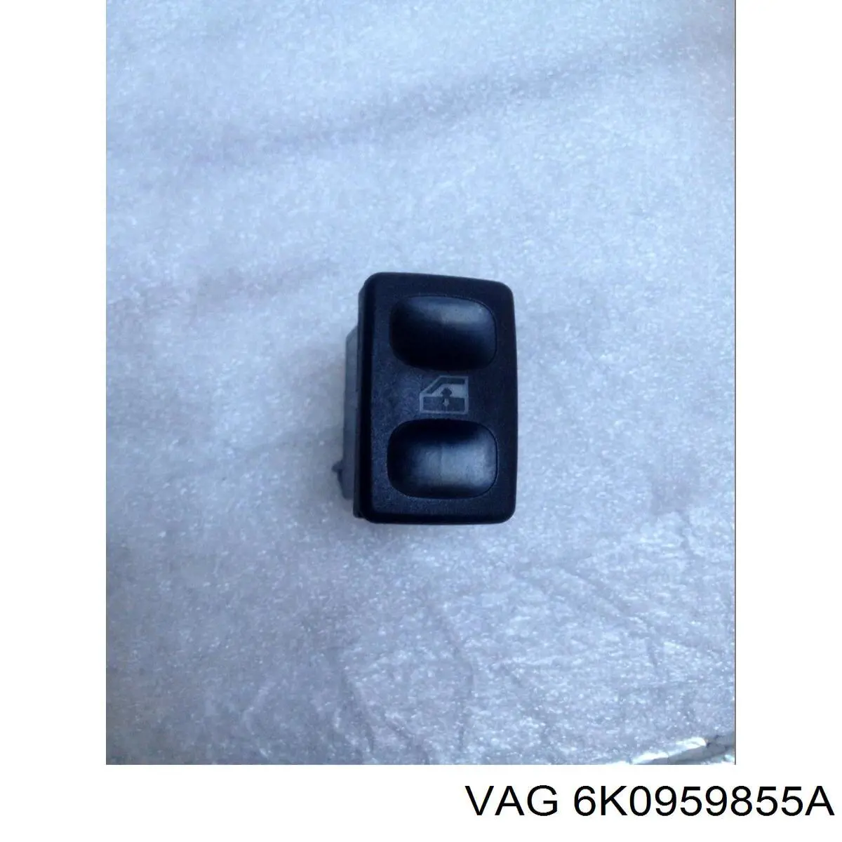 Кнопка стеклоподъемника центральной консоли VAG 6K0959855A