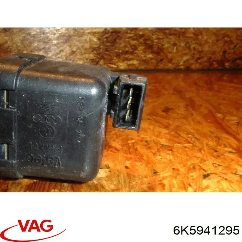 Электрокорректор фар VAG 6K5941295