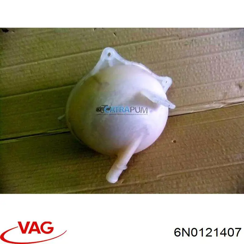 Бачок системы охлаждения 6N0121407 VAG