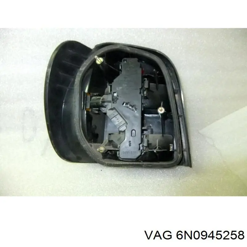 Плата заднего фонаря контактная VAG 6N0945258 цена, от 11.34 USD