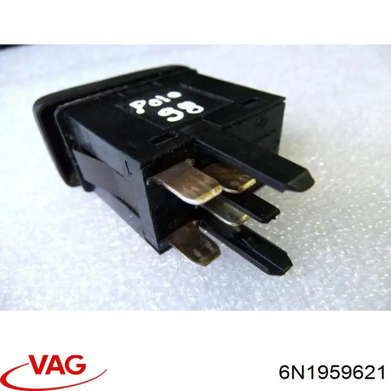Кнопка обогрева заднего стекла VAG 6N1959621 цена, от 6.33 USD