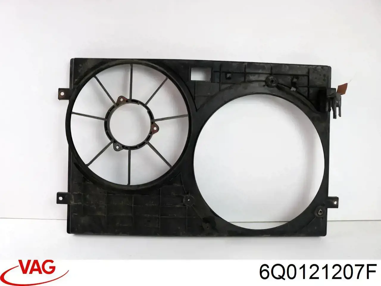 6Q0121207F VAG difusor do radiador de esfriamento