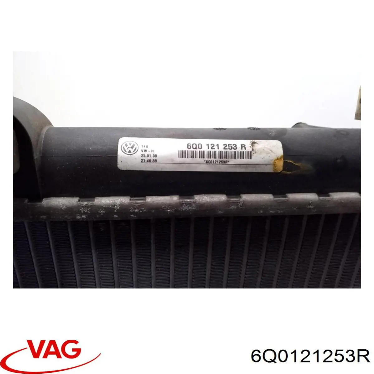 Radiador de esfriamento de motor 6Q0121253R VAG