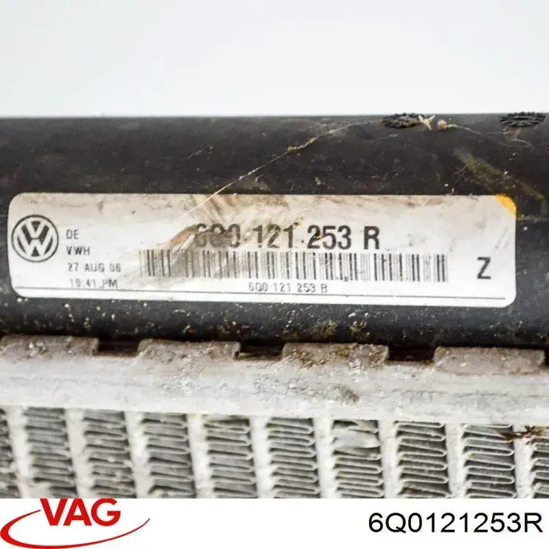 Radiador de esfriamento de motor VAG 6Q0121253R